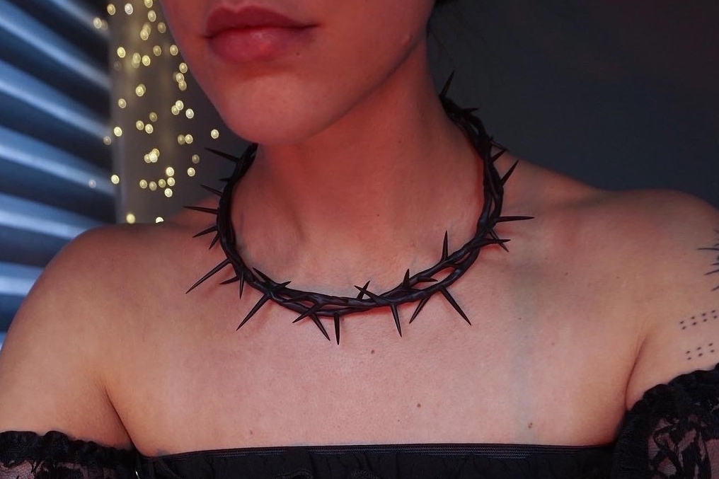 чокер двойная терновая ветвь