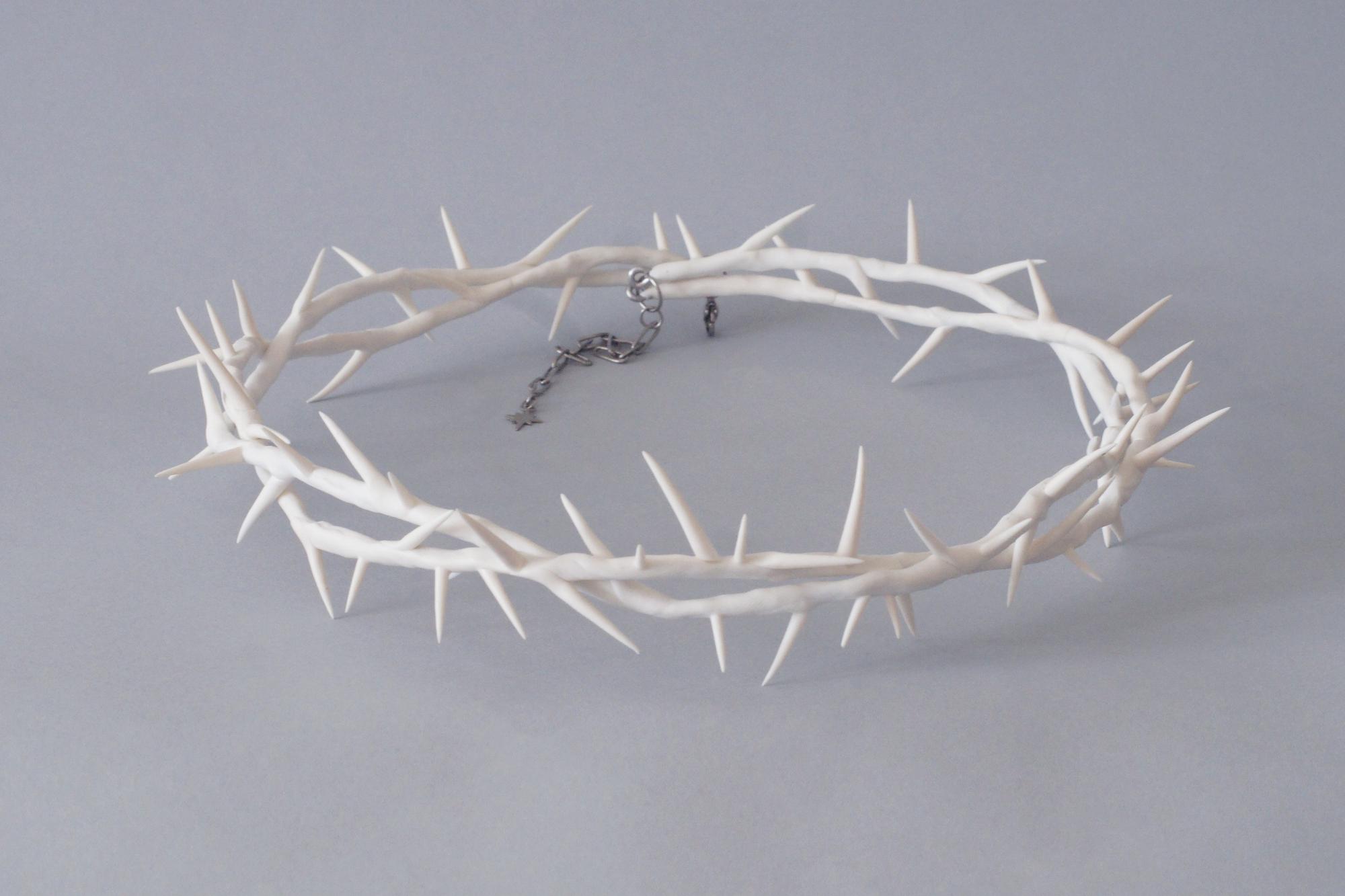 терновый венок белый двойной