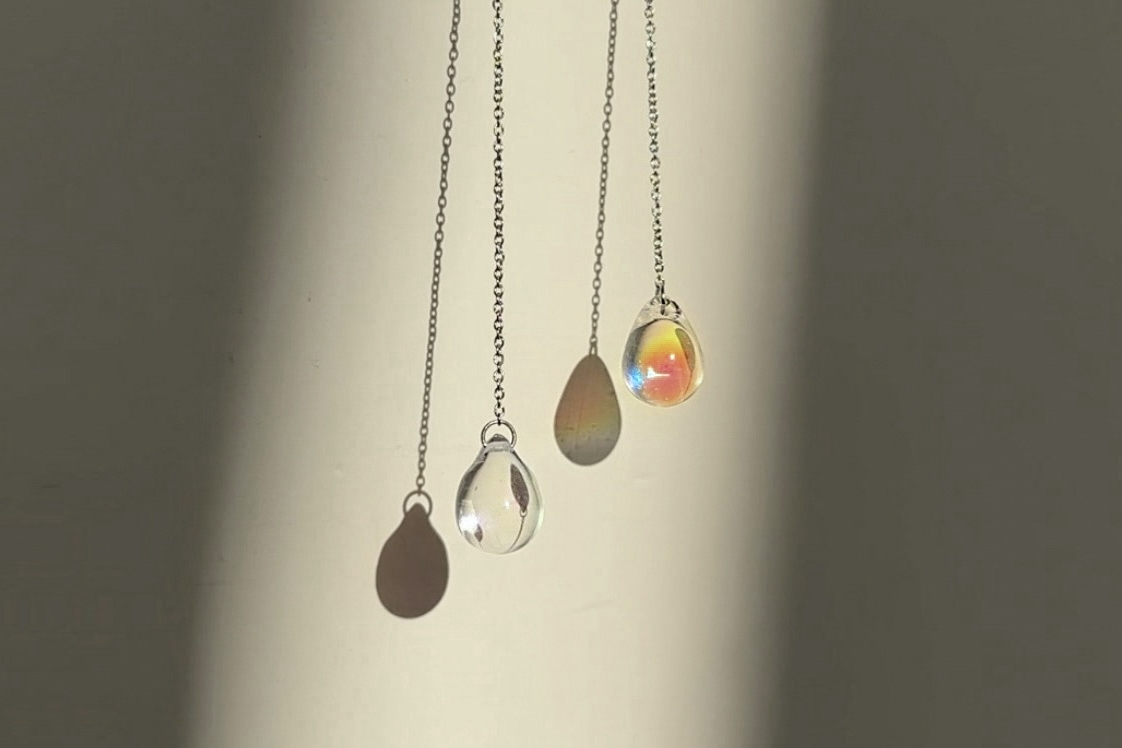 серьги переливающиеся слезы