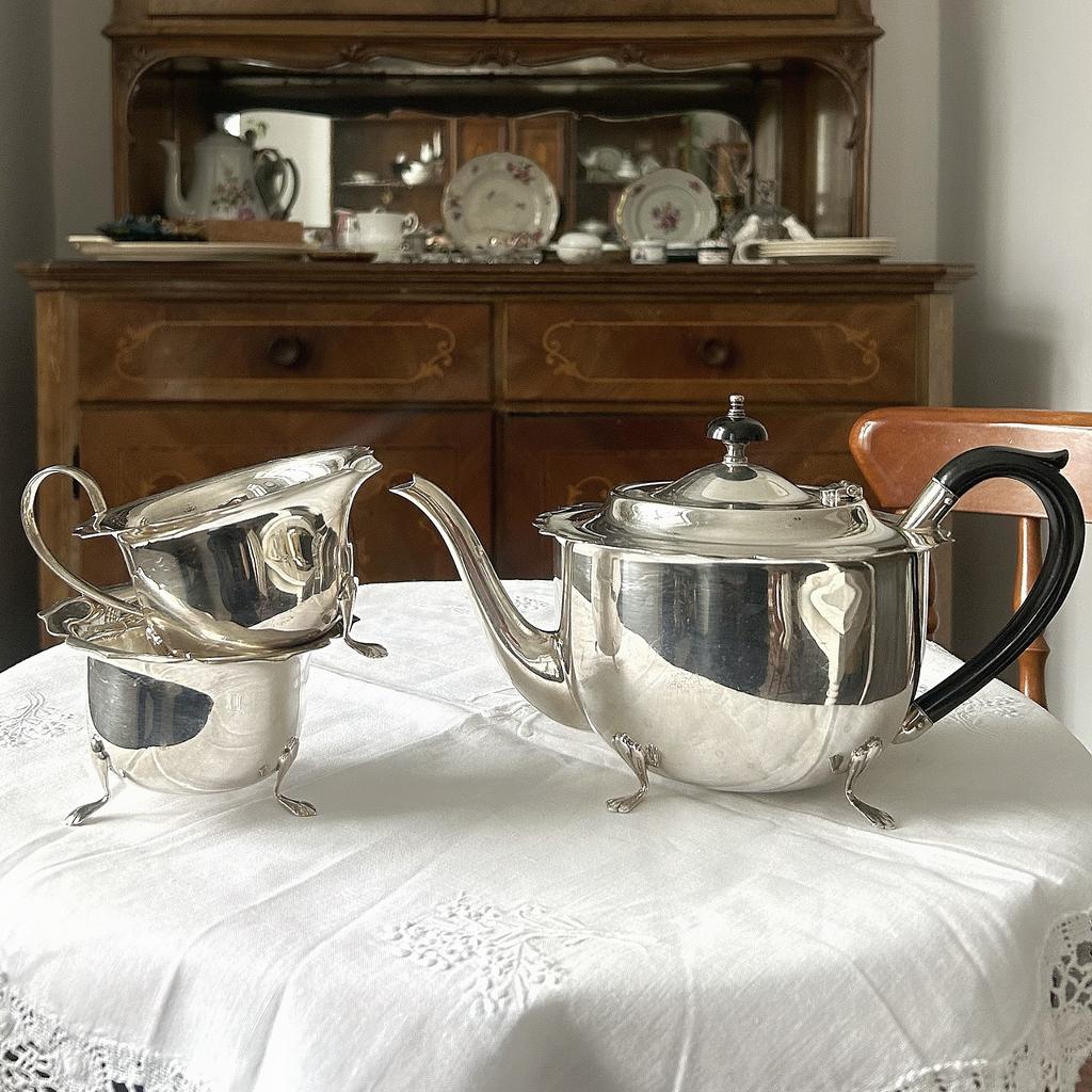 Сет из 3х предметов, Англия