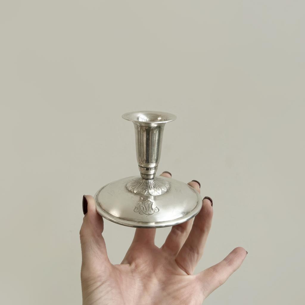 Подсвечник с инициалами