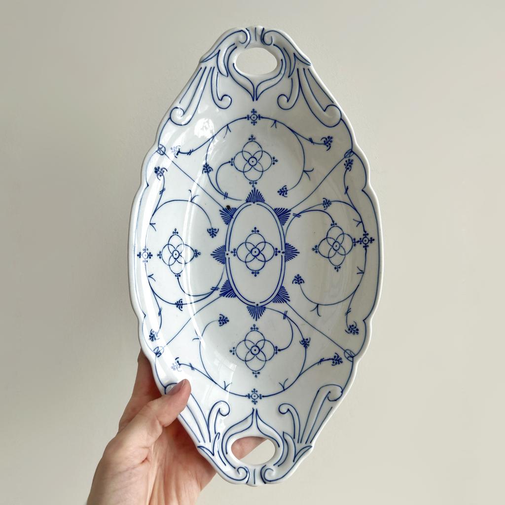 Блюдо с ручками