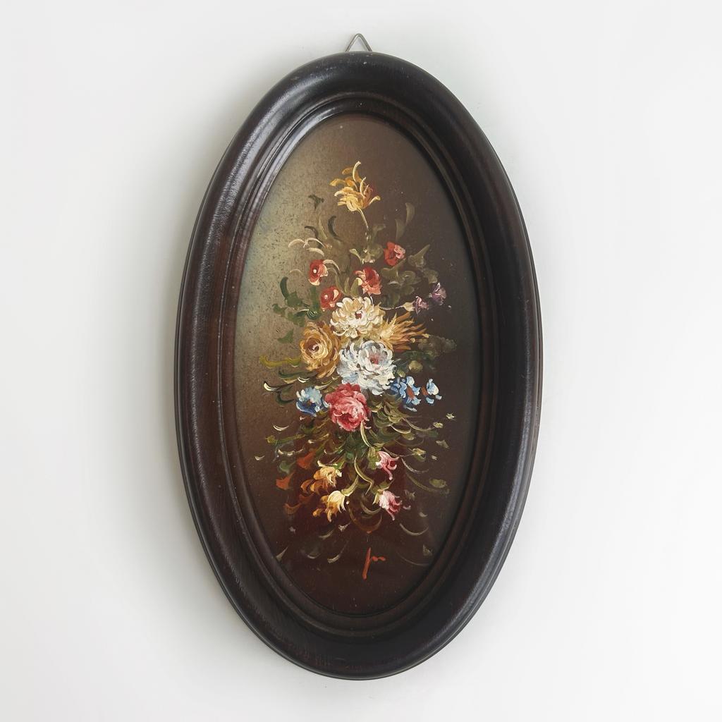 Картина маслом в овальной раме