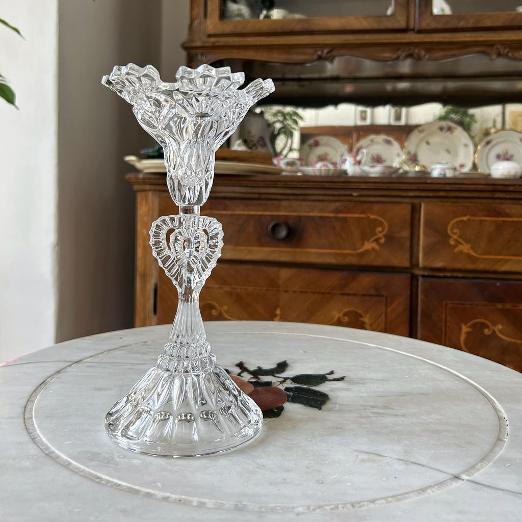 Большой хрустальный подсвечник
