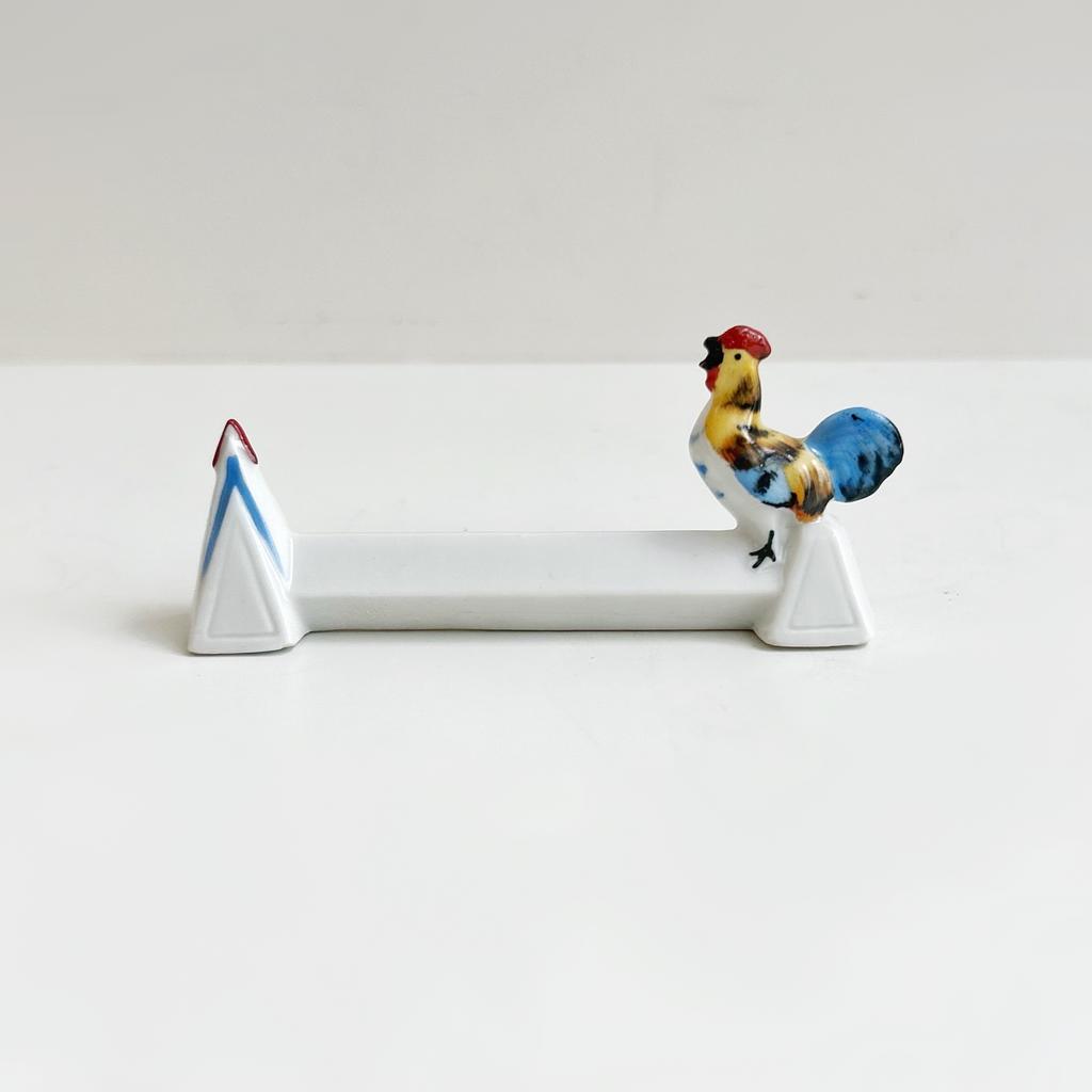 Старинное фарфоровое порт-куто «Петушок»