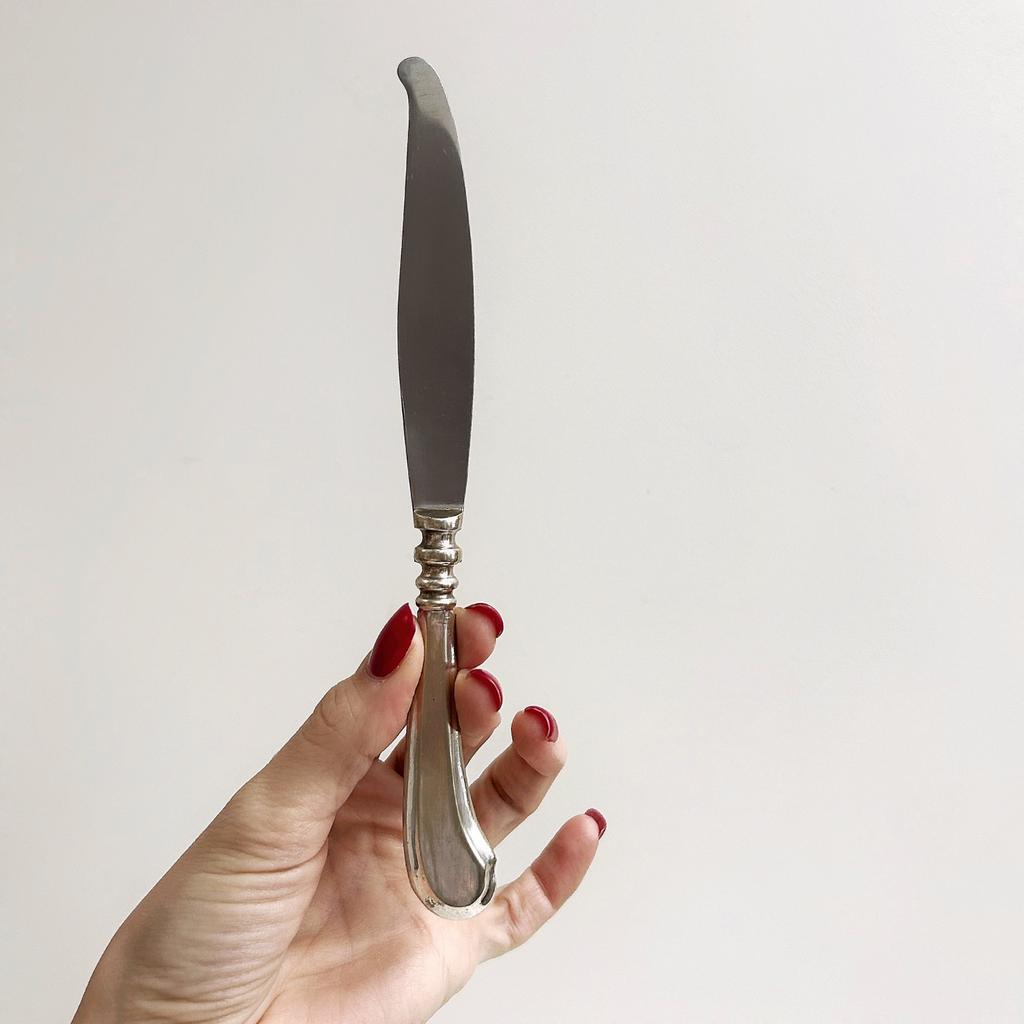 Нож фигурной формы