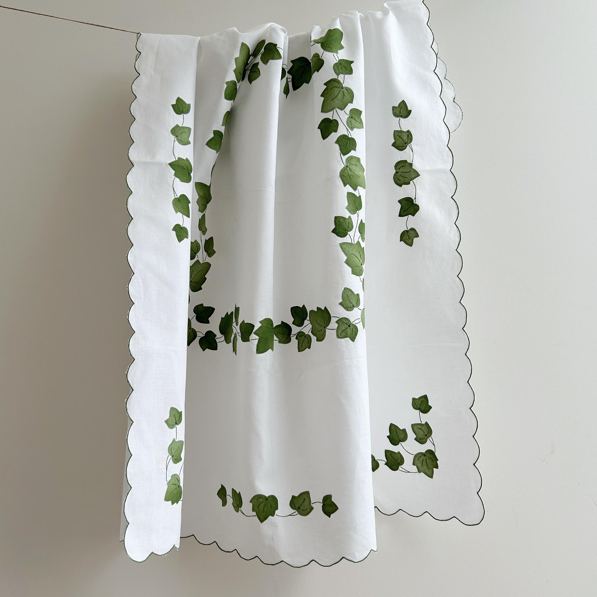 Скатерть ручной работы винтаж