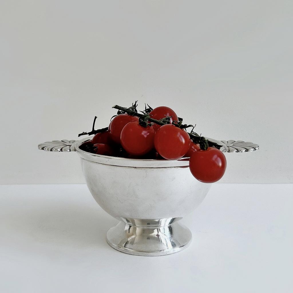 Большая креманка с ушками-ракушками, Франция