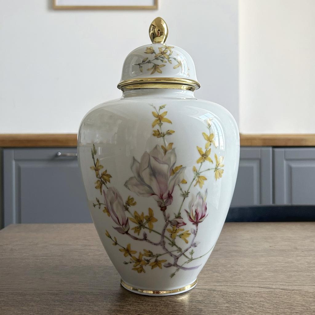 Большая ваза с крышкой Jaeger&Co