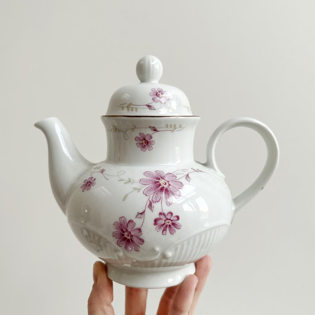 Чайник из фарфора, ГДР