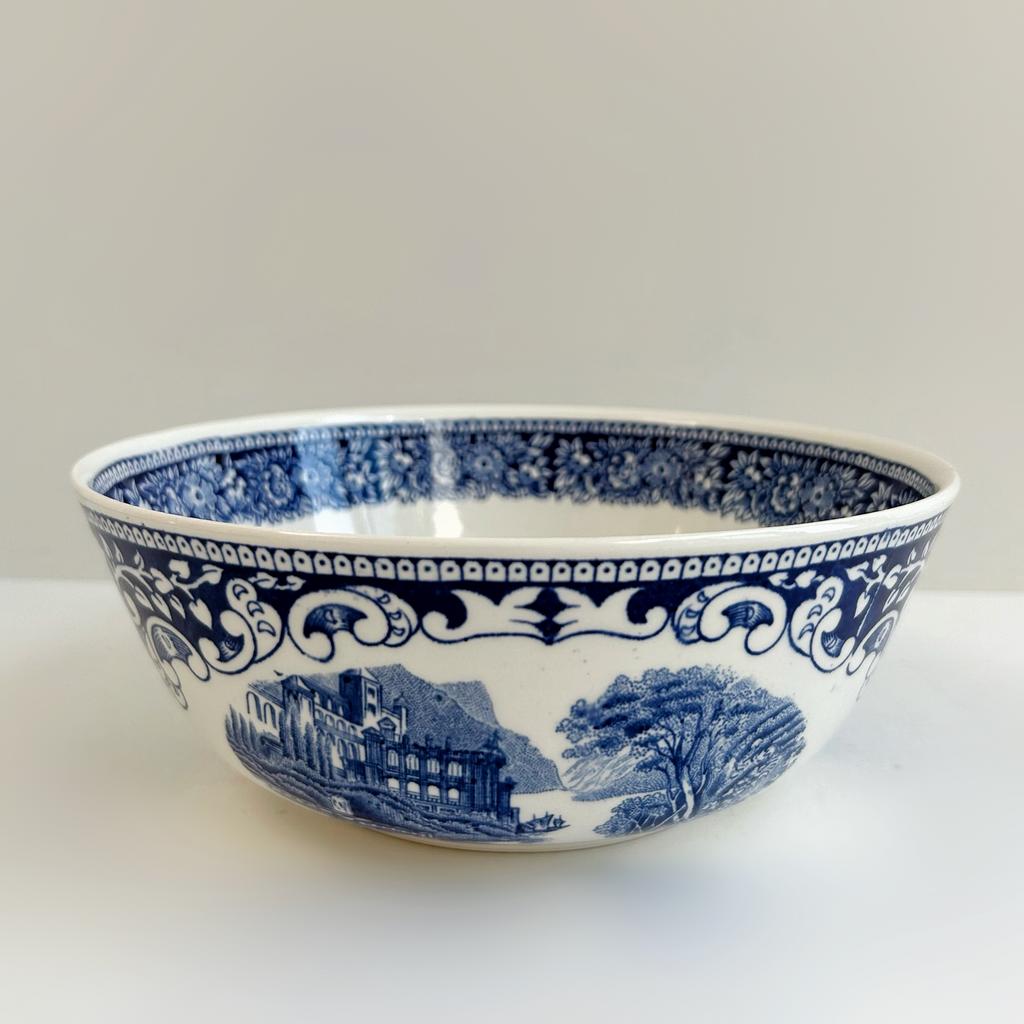 Большой салатник