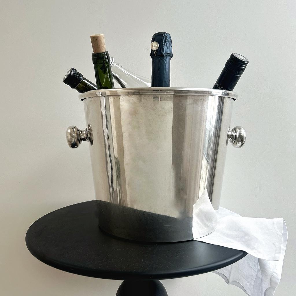 Большой кулер/ведро  для охлаждения бутылок