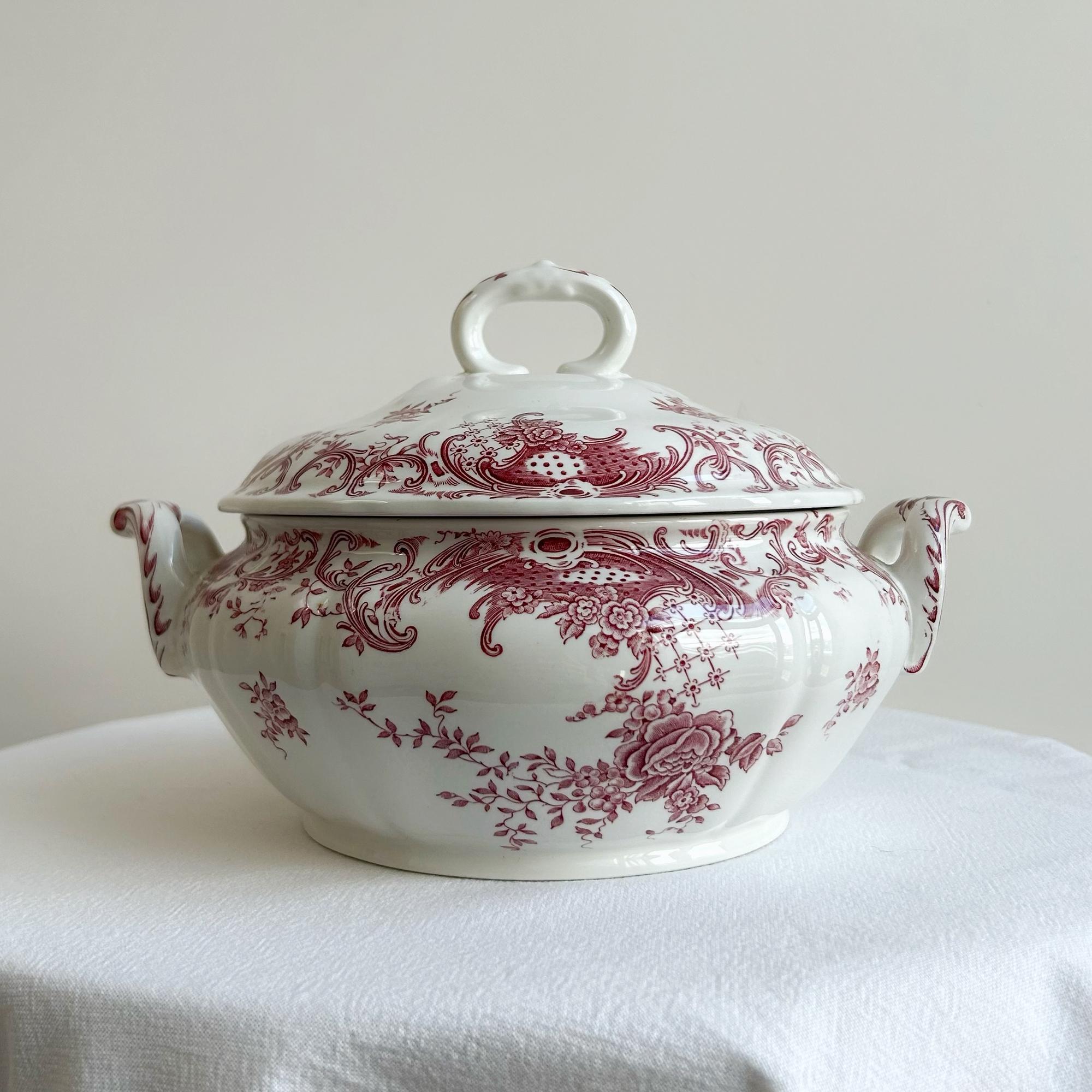 Тюринница/супница Valeria