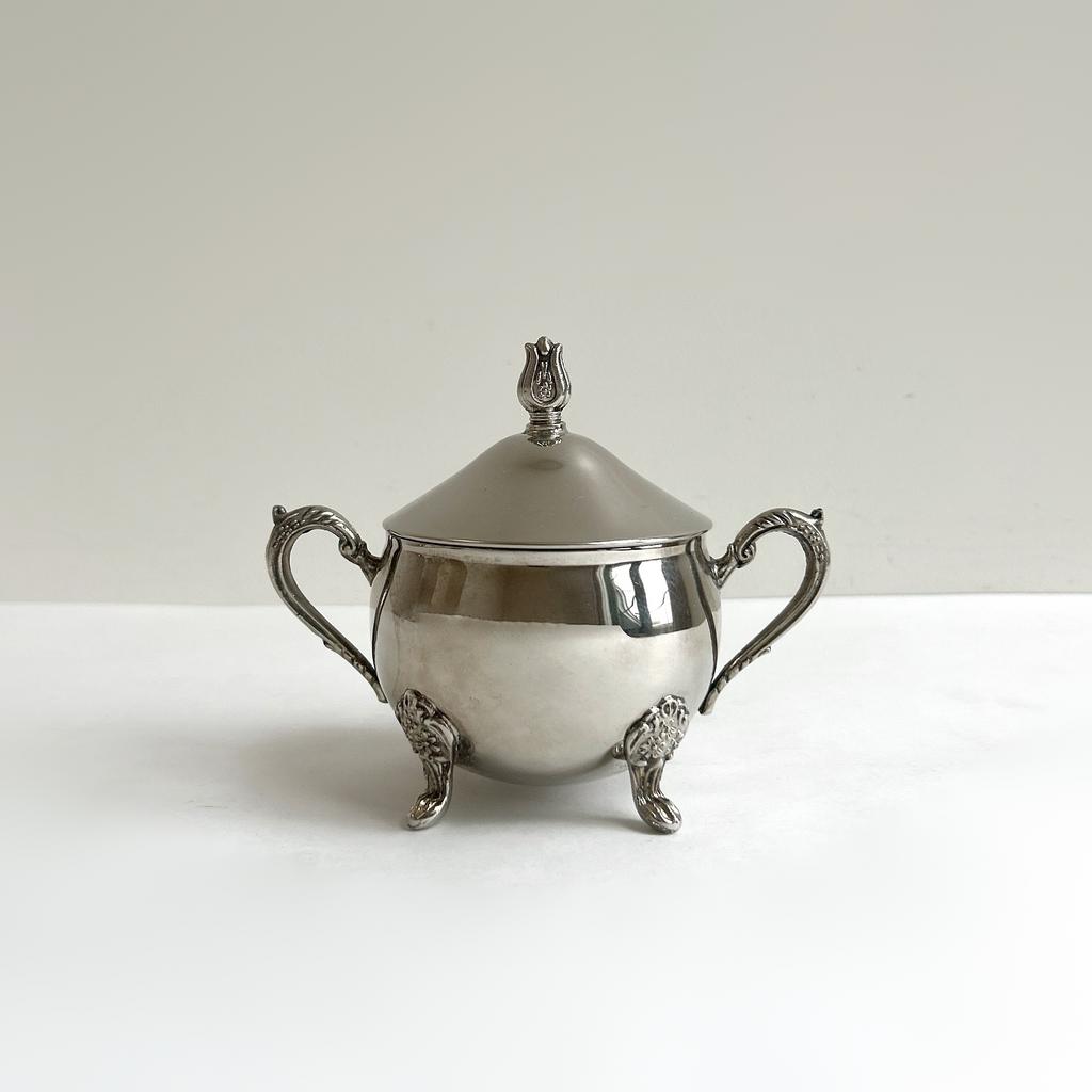 Сахарница на ножках-лапках