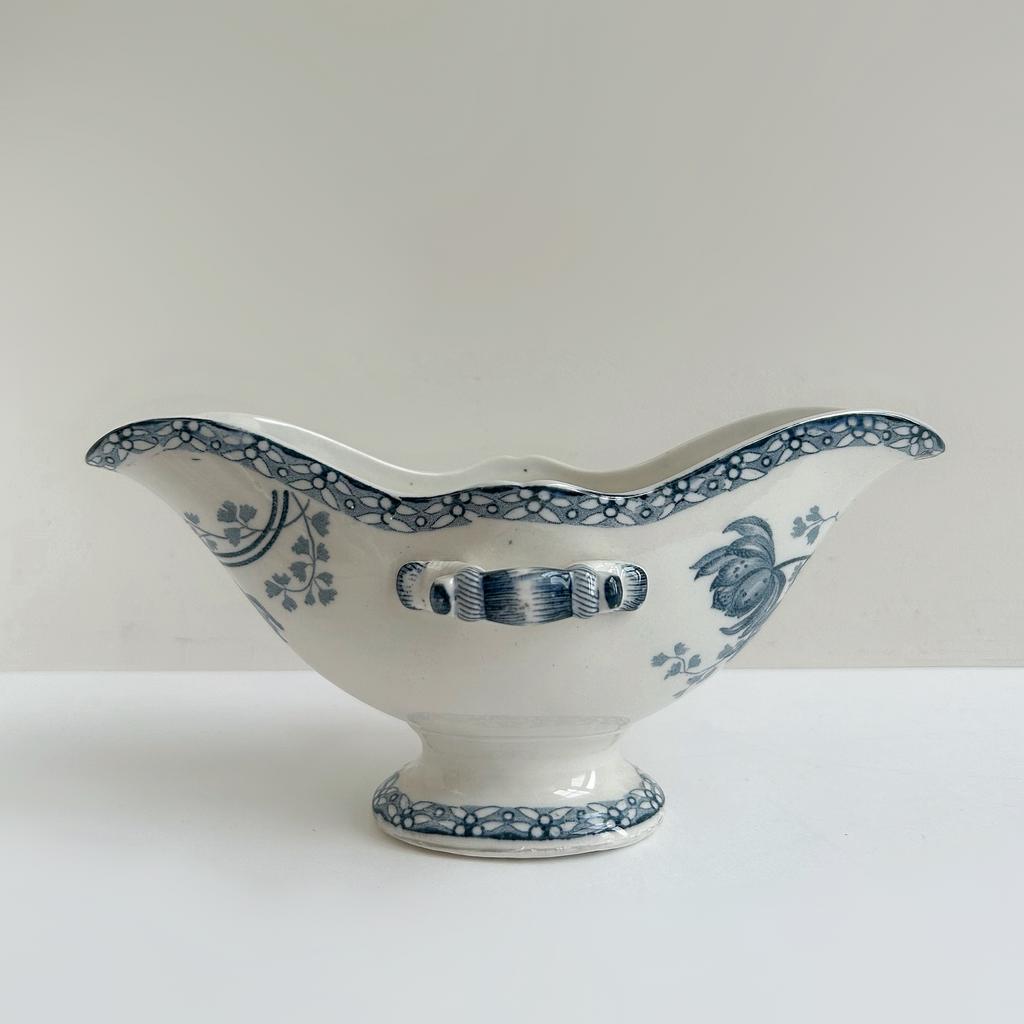 Старинный соусник Sarreguemines