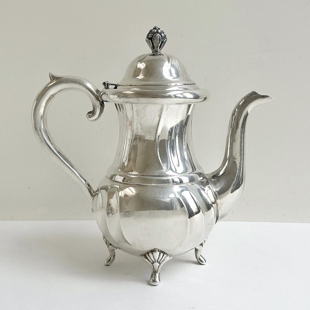 Небольшой чайник, Дания