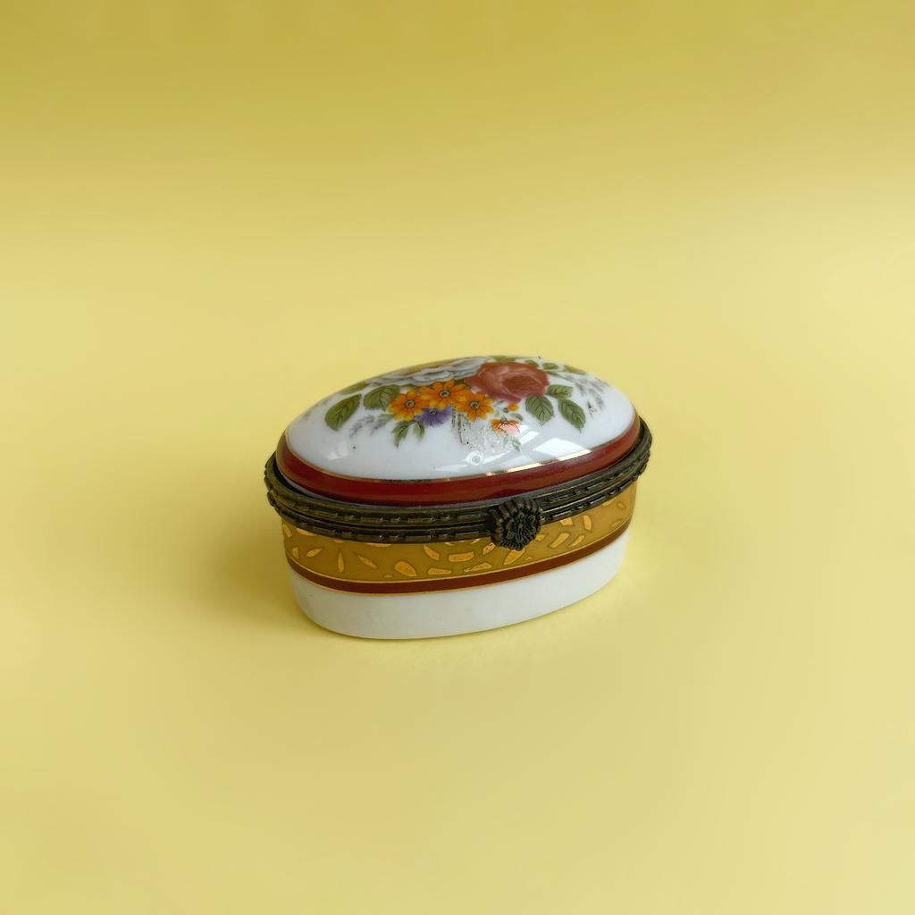 Шкатулка-пилюльница, Франция