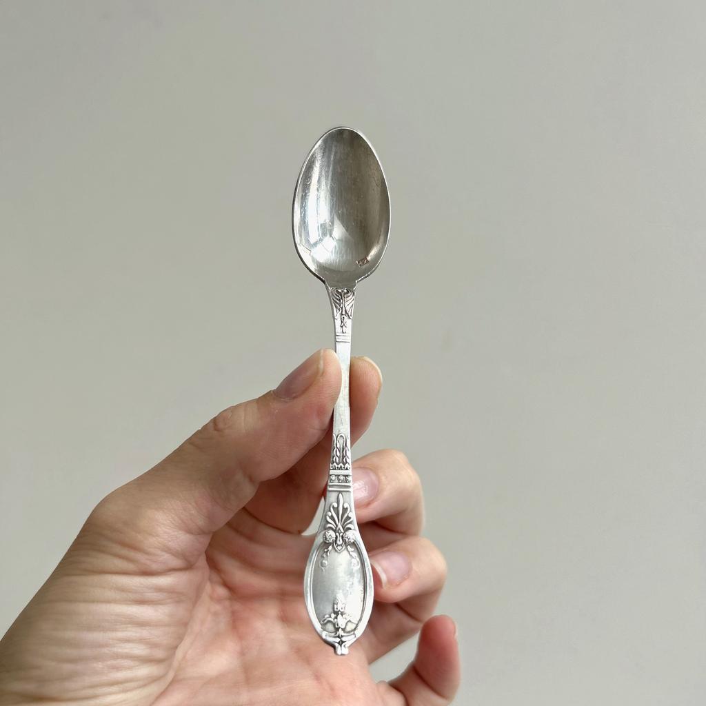 Кофейная ложечка, Франция