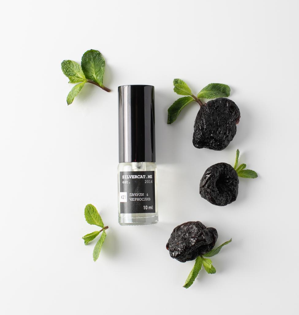 Духи №21 «Пачули & чернослив»