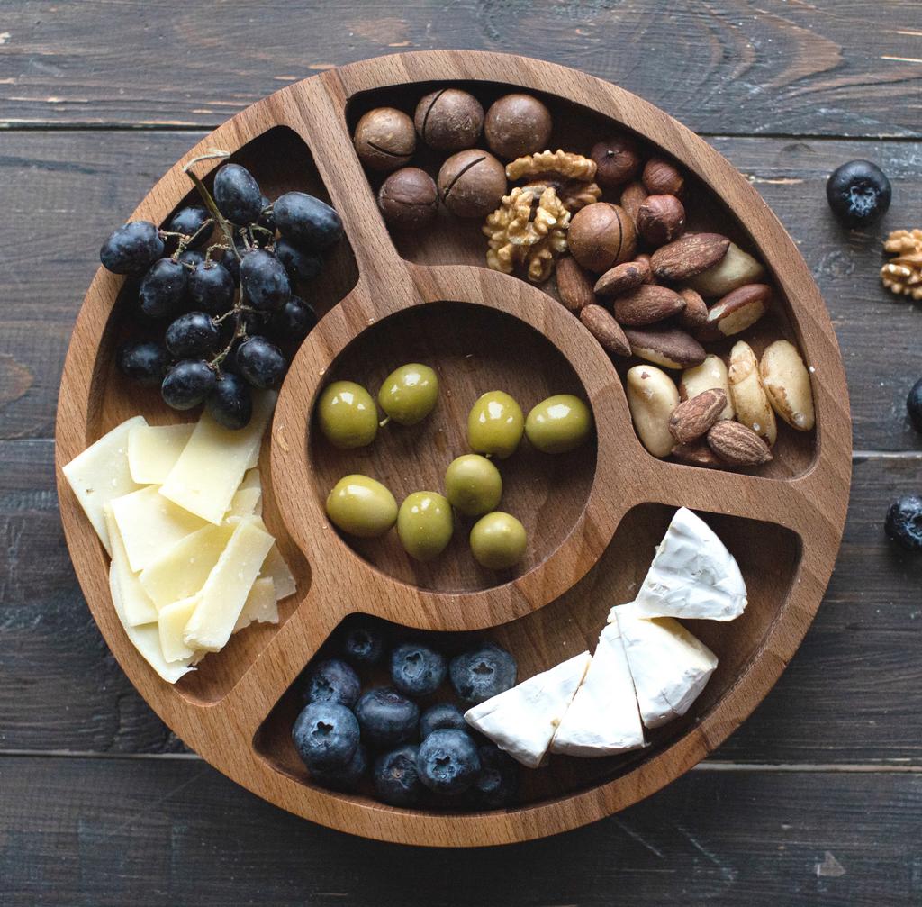 Менажница на четыре деления