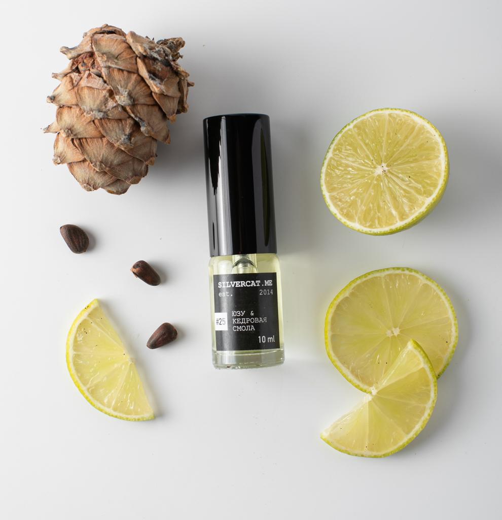 Духи №25 «Юзу & кедровая смола»