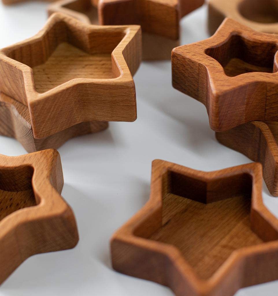 СОУСНИКИ И РОЗЕТКИ ЗВЕЗДОЧКИ