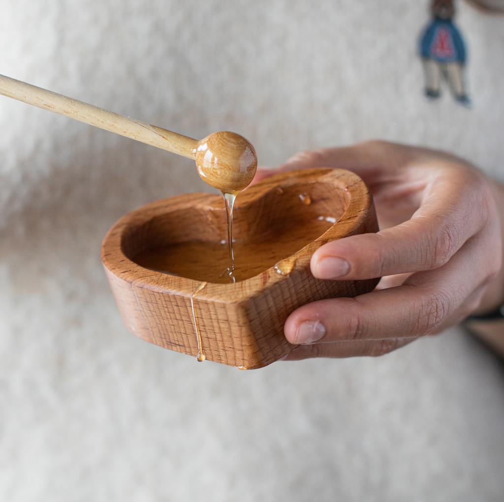 СОУСНИКИ И РОЗЕТКИ СЕРДЦА