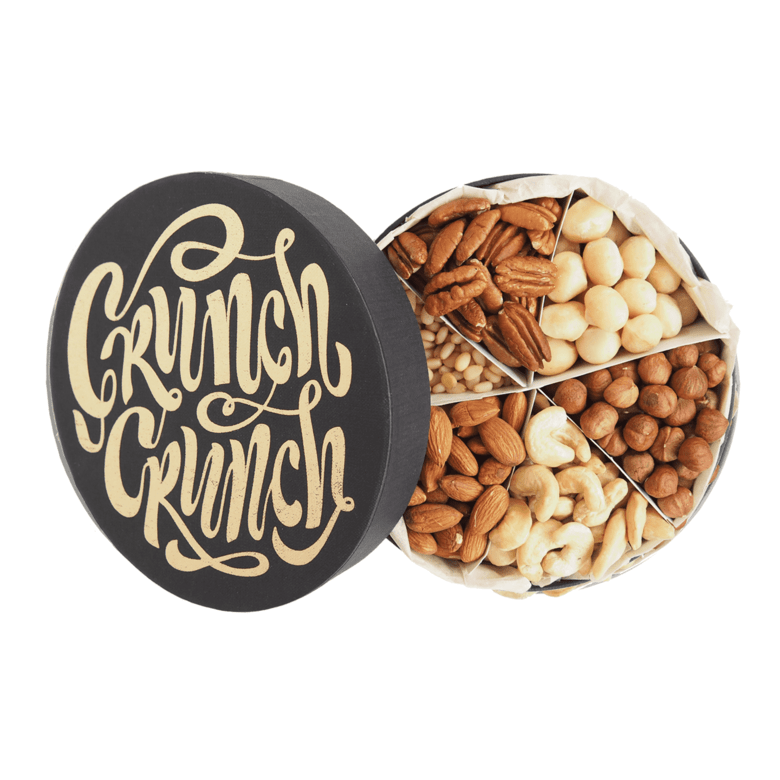 Большая черная коробка орехов Crunch Crunch