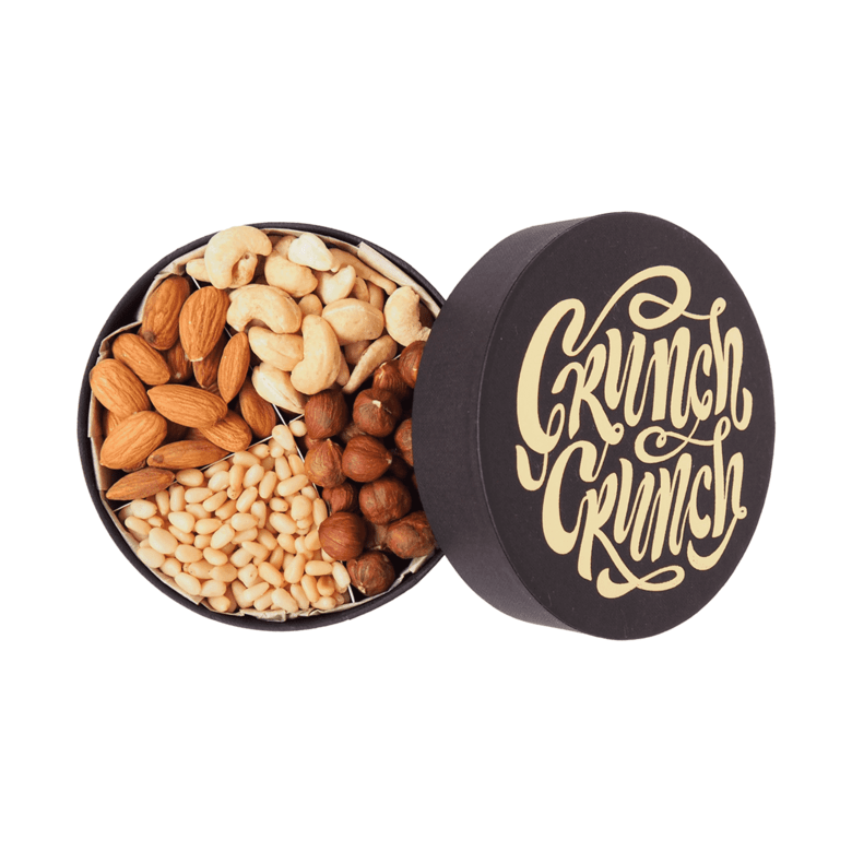 Маленькая черная коробка орехов Crunch Crunch