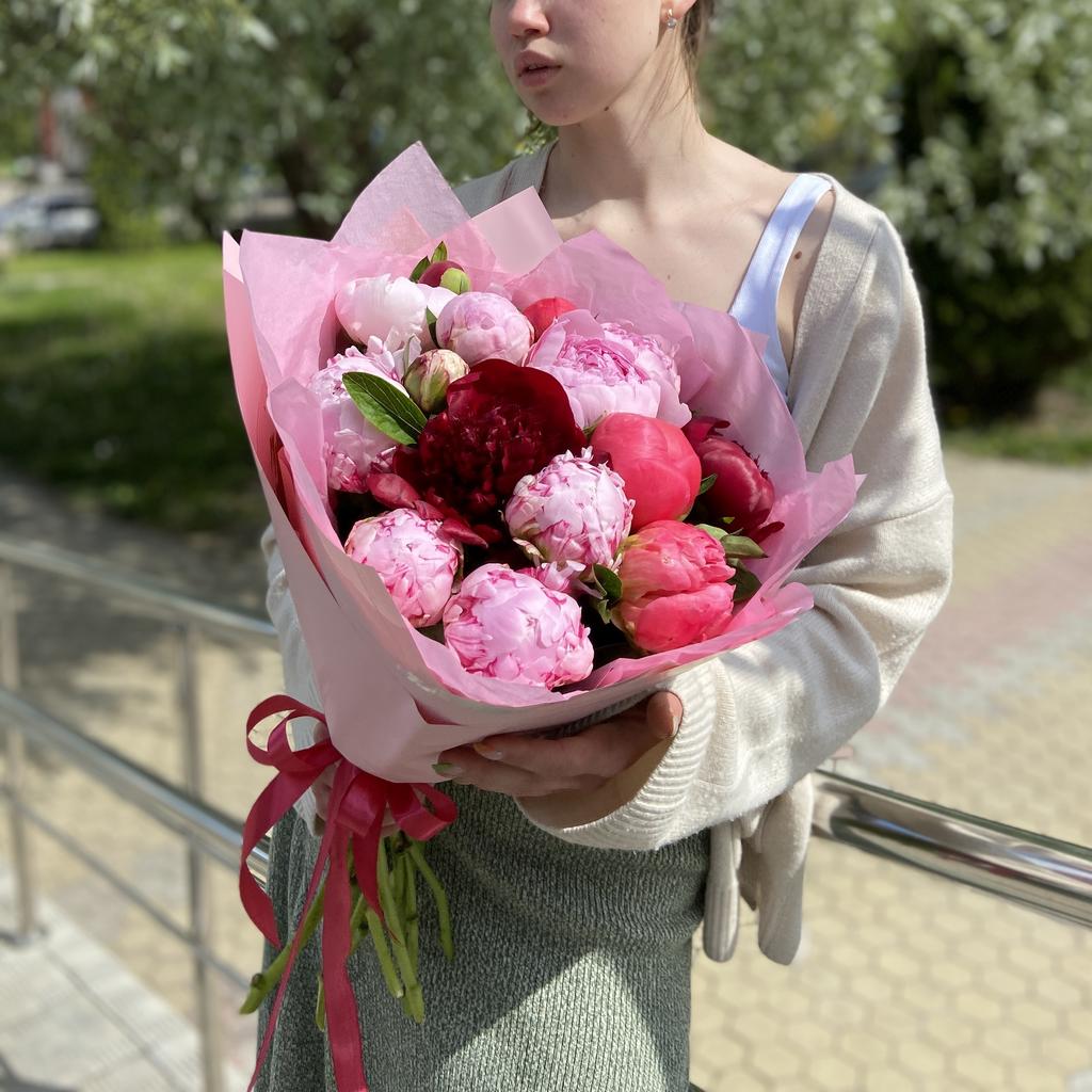 Букет "Микс пионов"