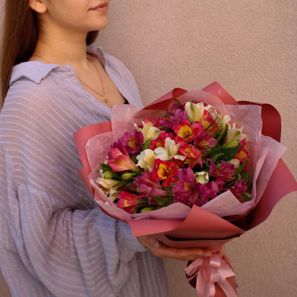 Букет «Микс альстромерий»