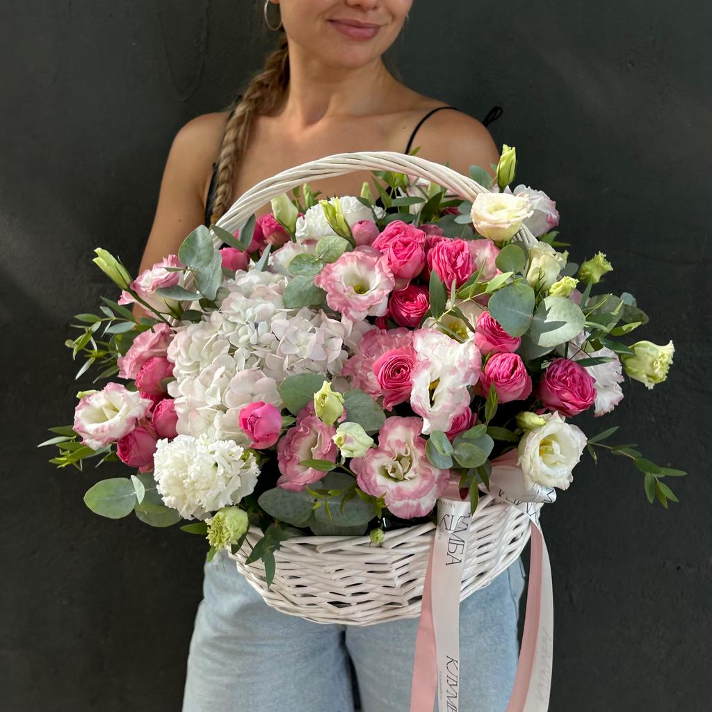 Корзина «Гимн любви»