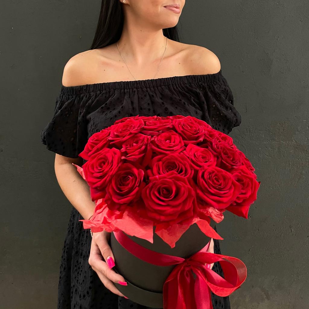 Композиция «25 алых роз»