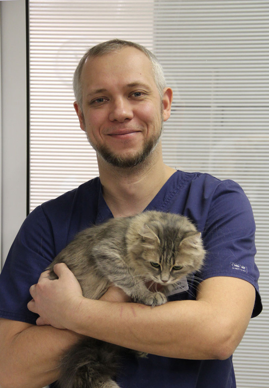 Смирнов Евгений Алексеевич, ветеринарный врач, хирург