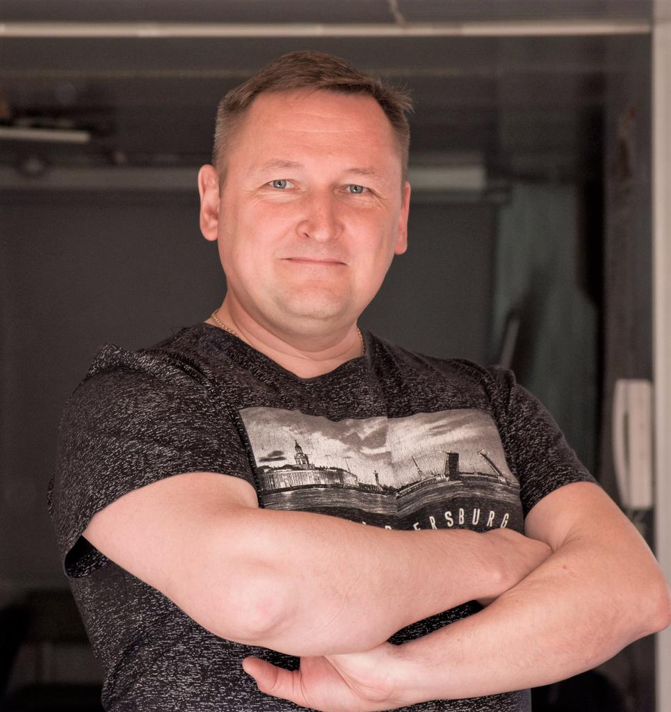 Зудин Дмитрий, директор и  системный администратор