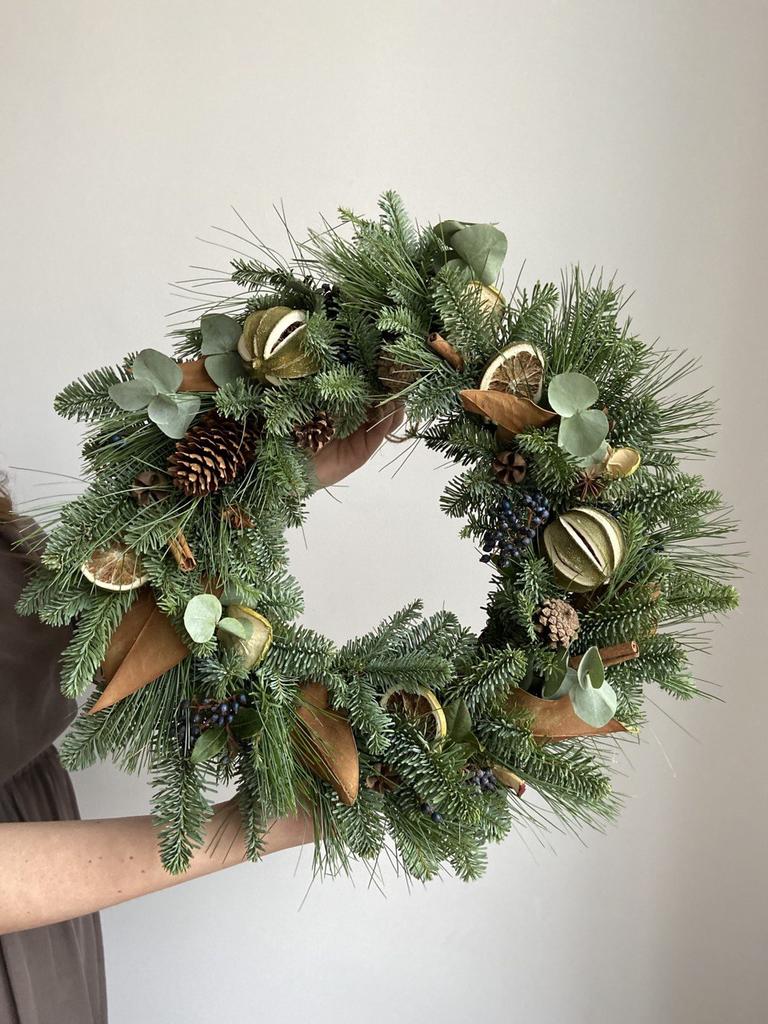 Мастер-класс "Венок из живой хвои " и дегустация ароматных чаев Лель-Ладо 7.12 в 14.00