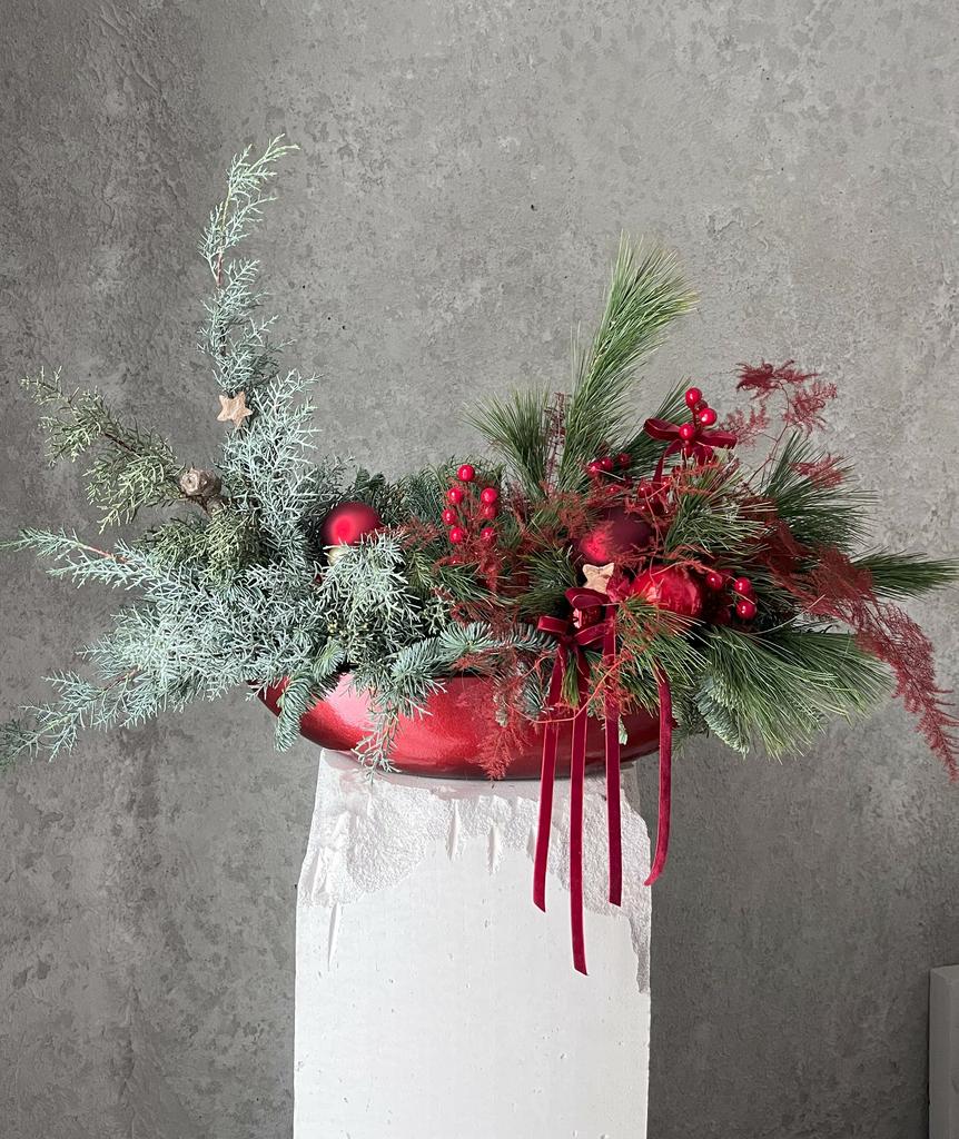 Композиция на консоль Зимний гранат