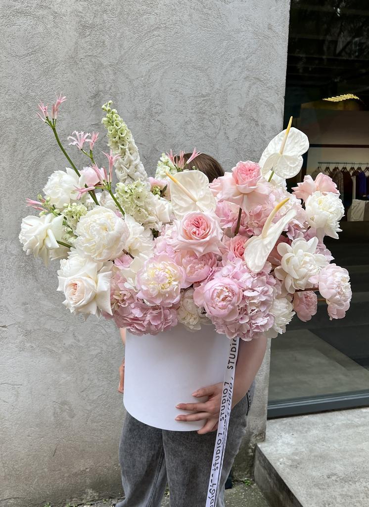 WOW-коробка бело-розовая