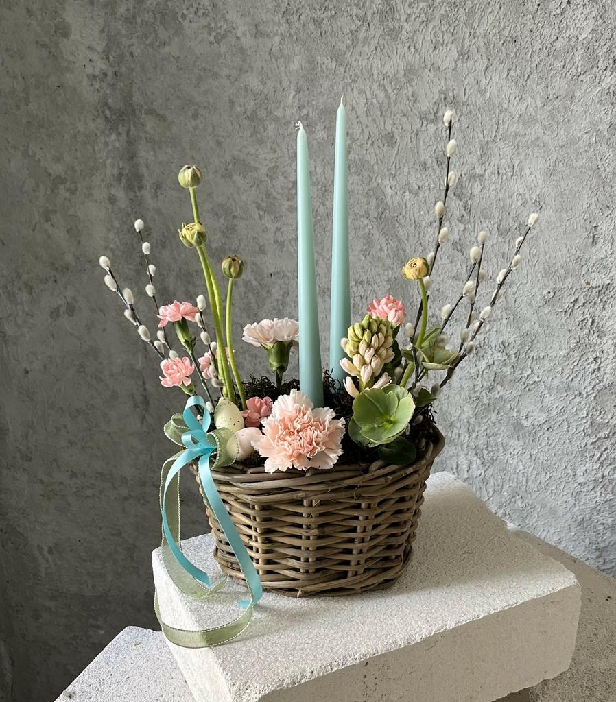 Композиция в корзинке