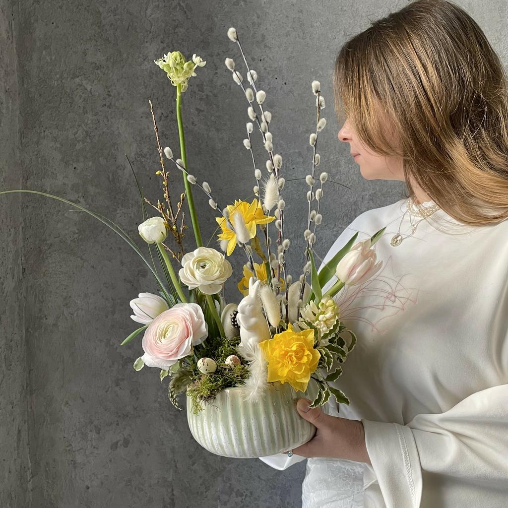 Пасхальная композиция с вербой