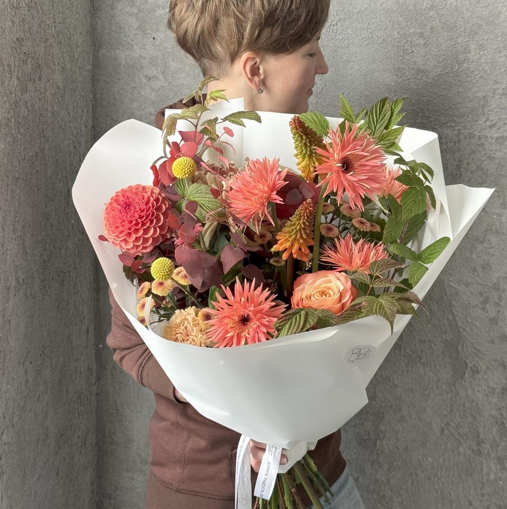 Яблоко в карамели