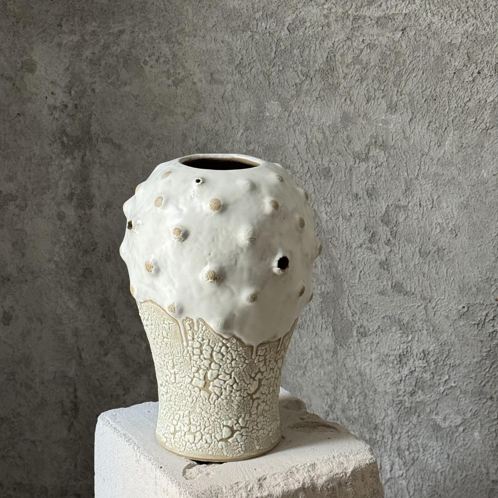 Керамическая ваза "Свет надежды"