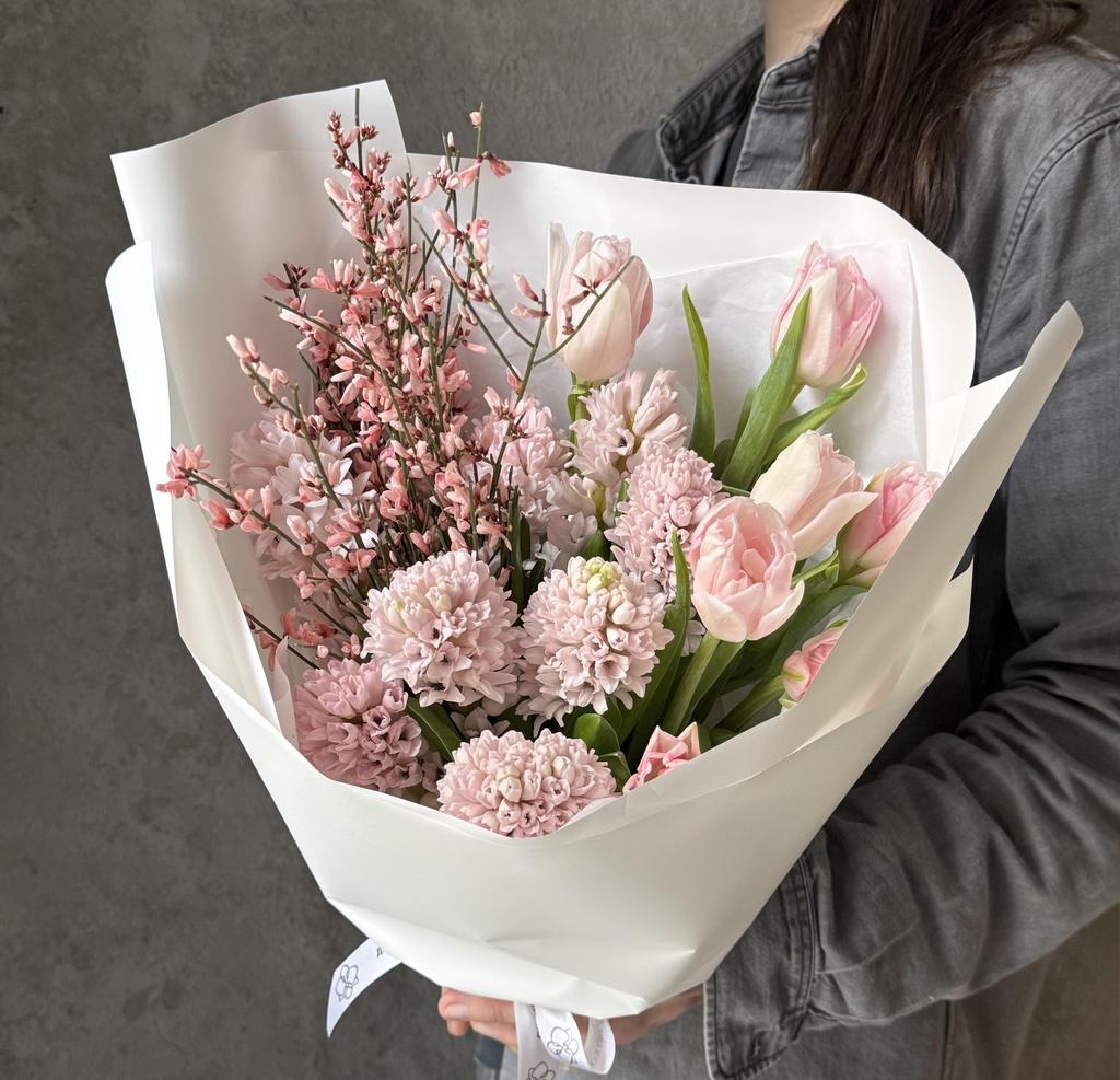 Тюльпаны с гиацинтами