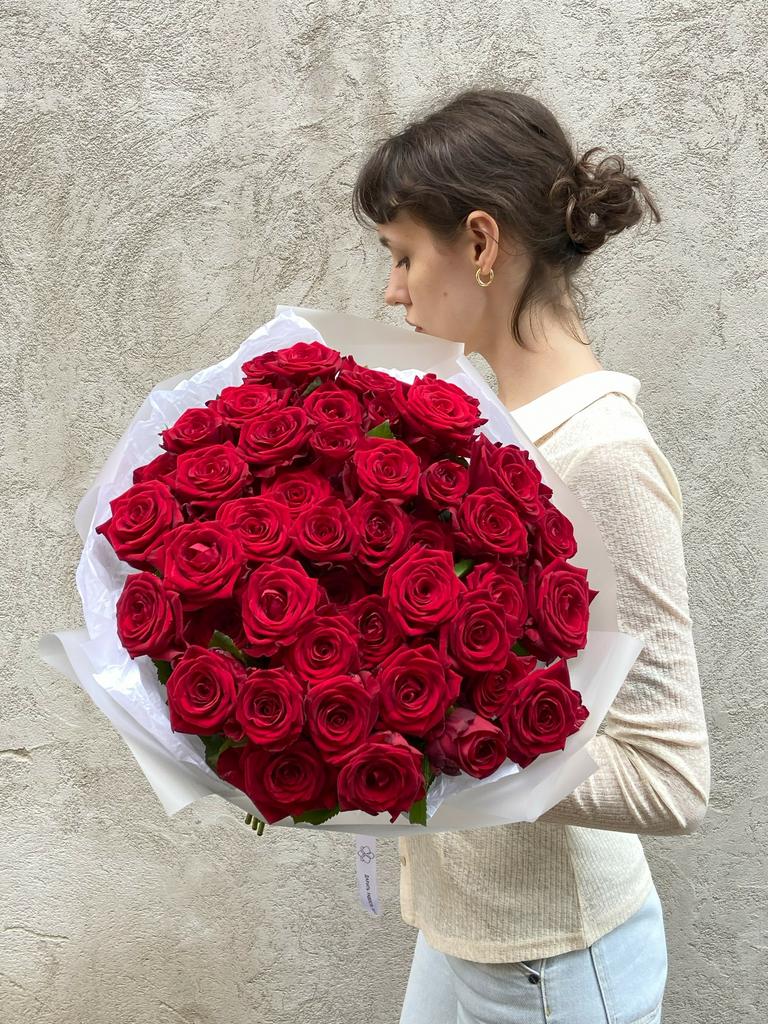 Красная роза