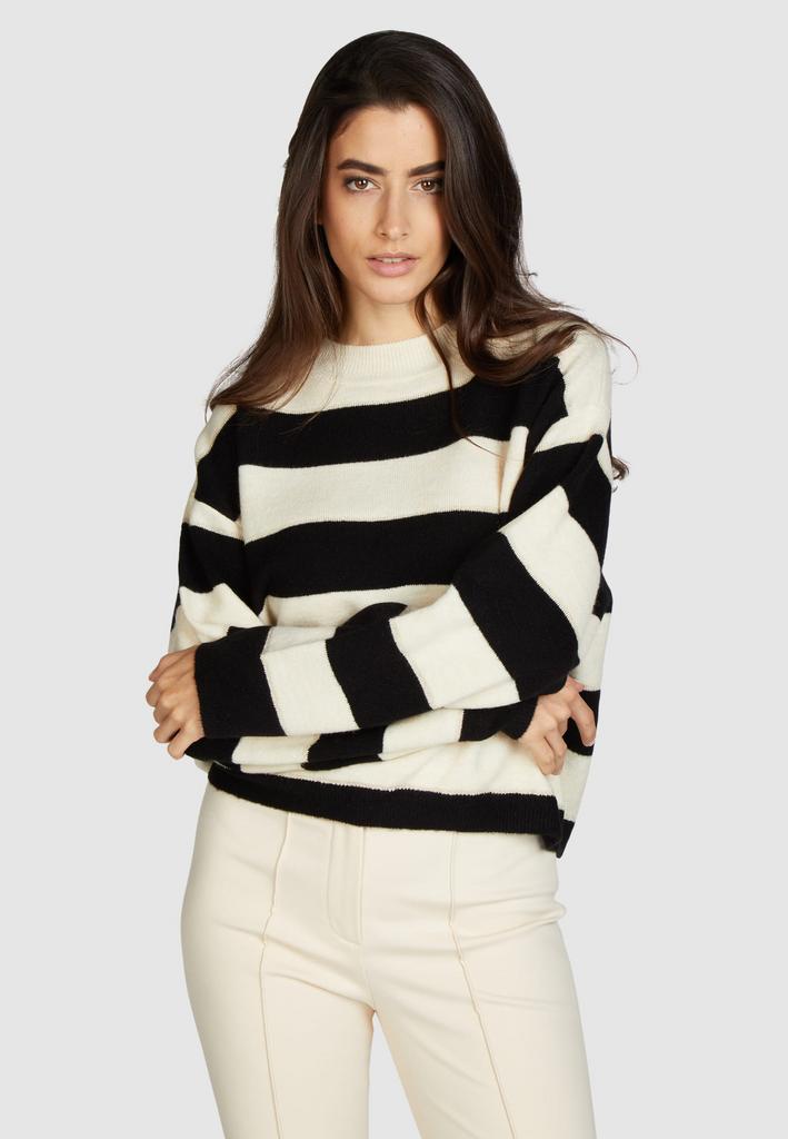 Джемпер MARC AUREL 81992 черная полоска