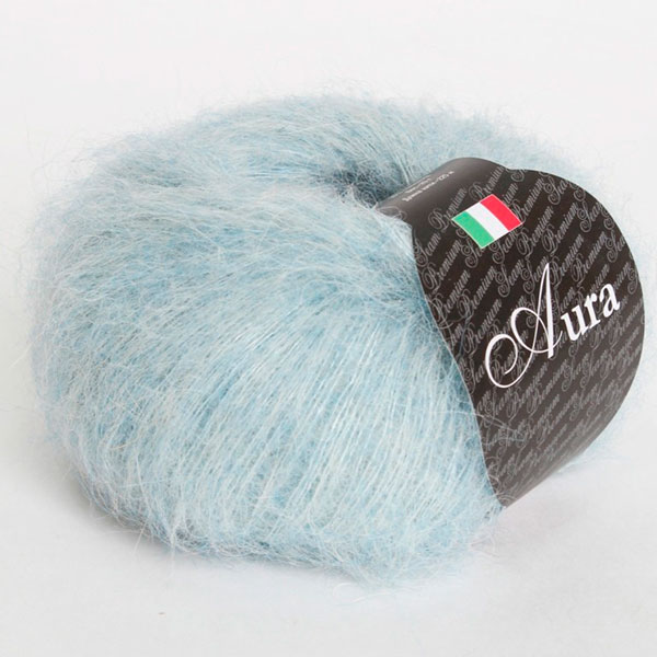 AURA | colour 824