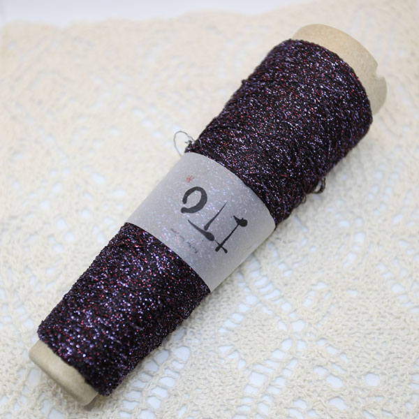 KIN GIN | colour 437 Нет в продаже.