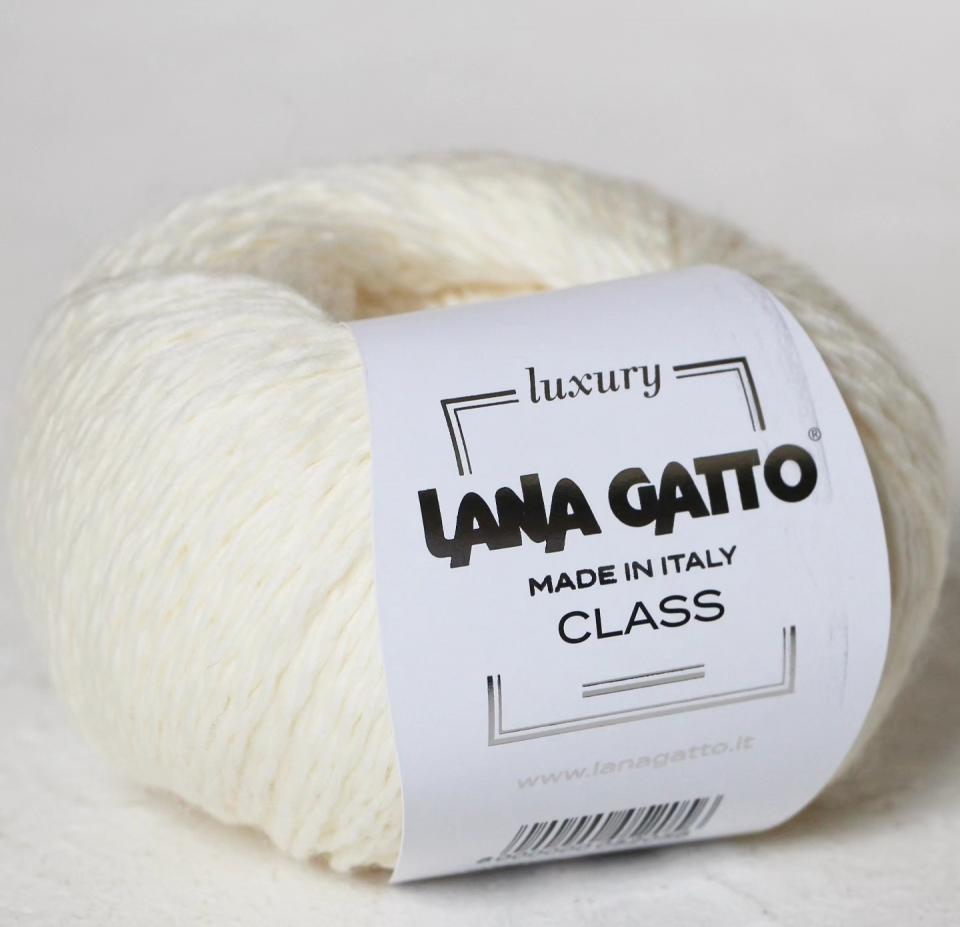 Lana Gatto | colour  5224