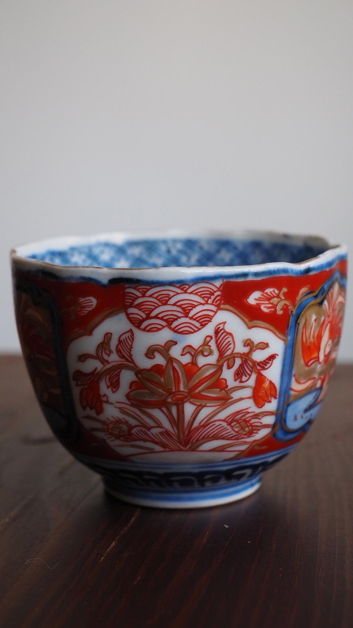 Пиала антикварная Имари "Цветы и Птицы"