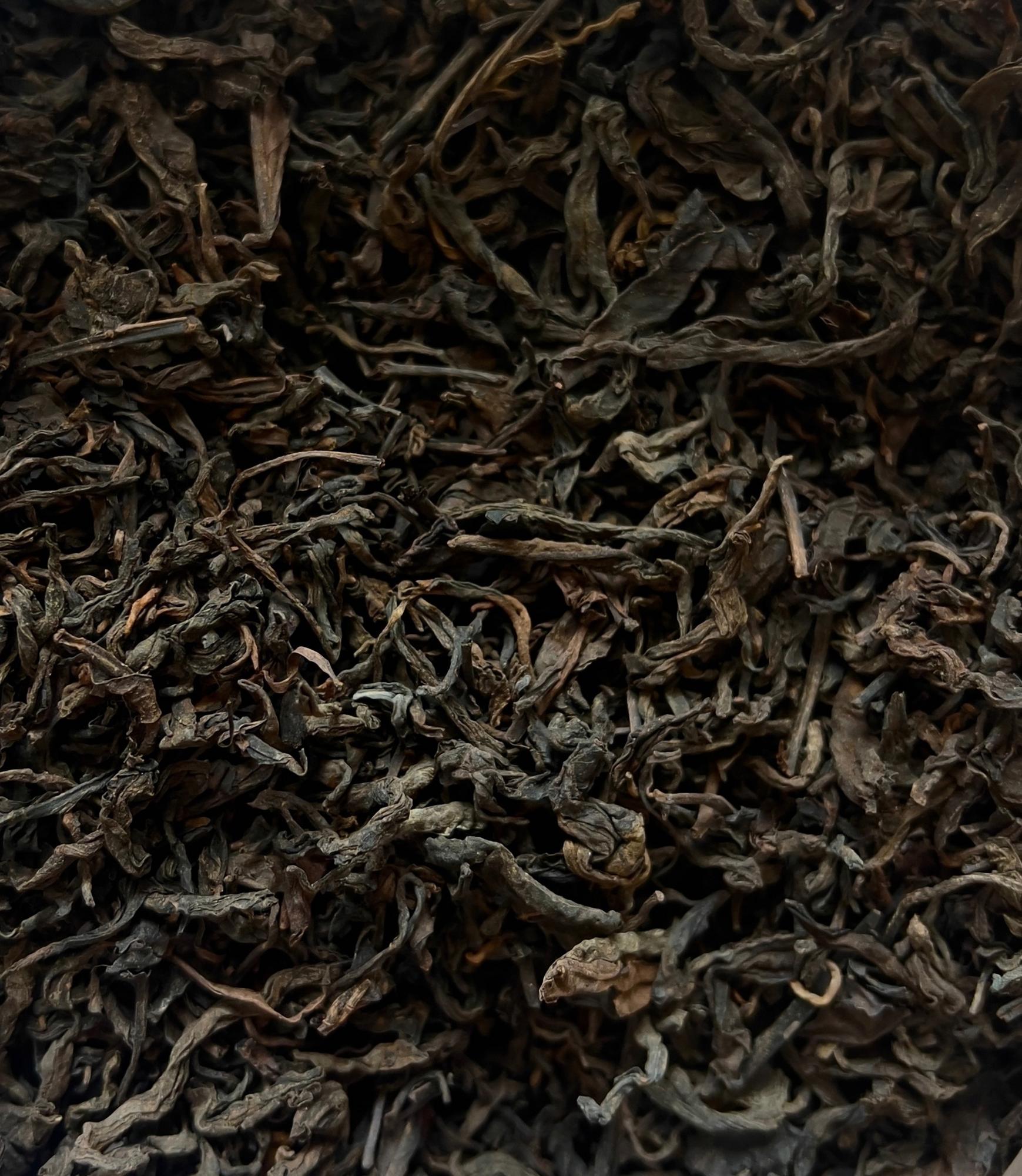 Выдержанный шу пуэр из ИУ / 2010г.